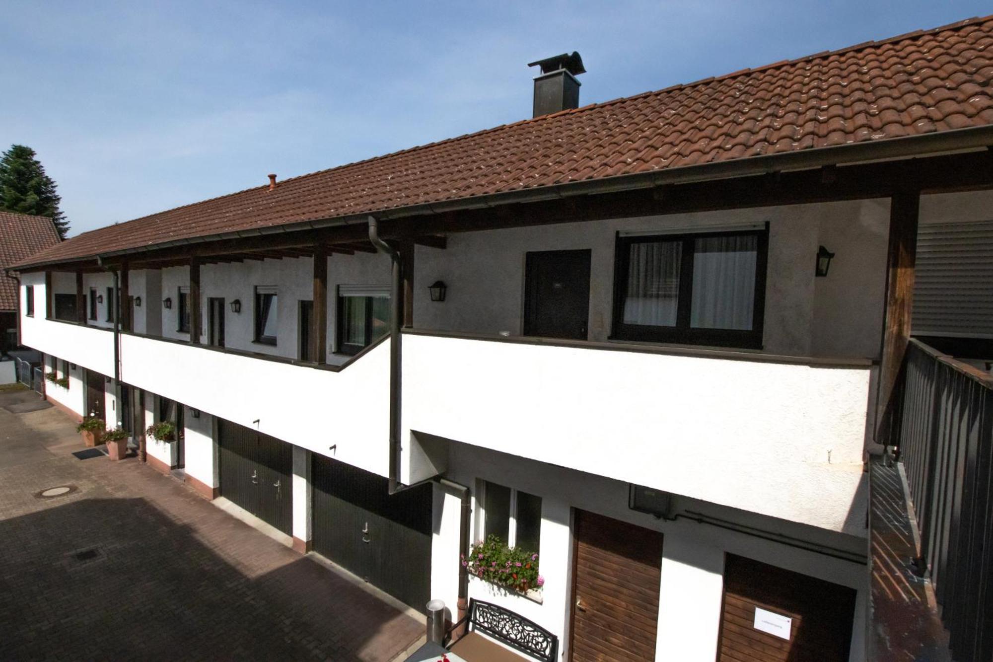 Pension Krone Швебиш-Гмюнд Экстерьер фото