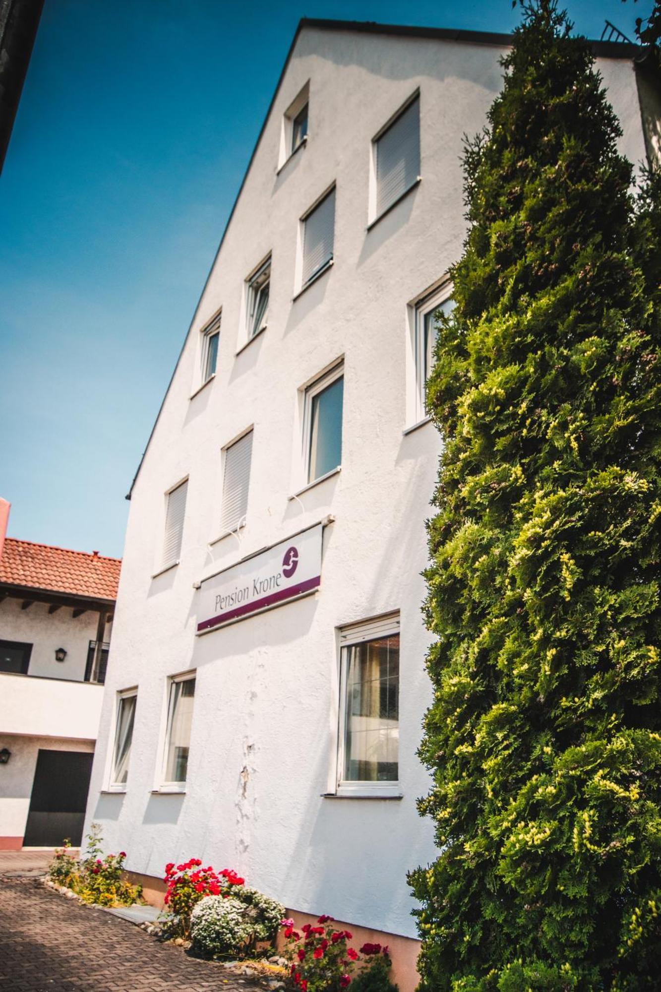 Pension Krone Швебиш-Гмюнд Экстерьер фото
